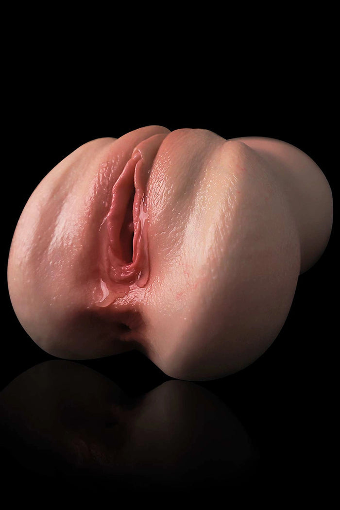 Dillion: 2.28LB Premium Realistic Silicone Pussy