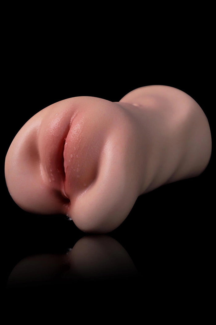 Elsa: 1.65LB Silicone Pocket Pussy With Virgin Labia