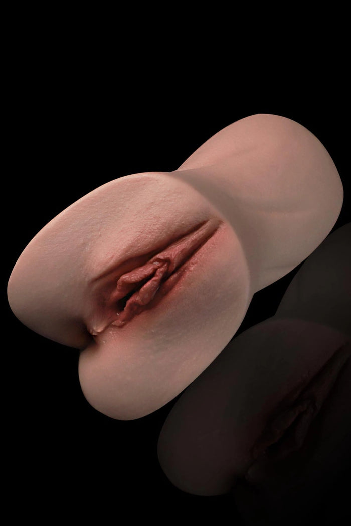 Lisa: 2.05LB Full Silicone Most Realistic Fake Pussy