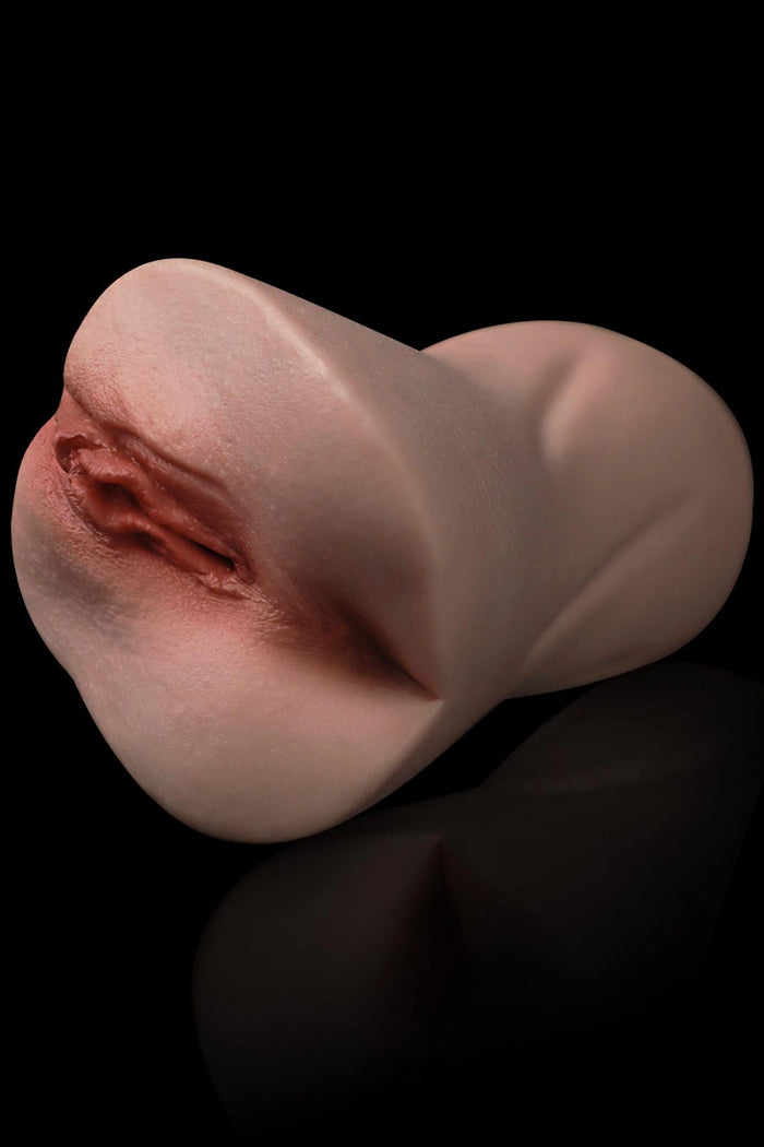 Lisa: 2.05LB Full Silicone Most Realistic Fake Pussy